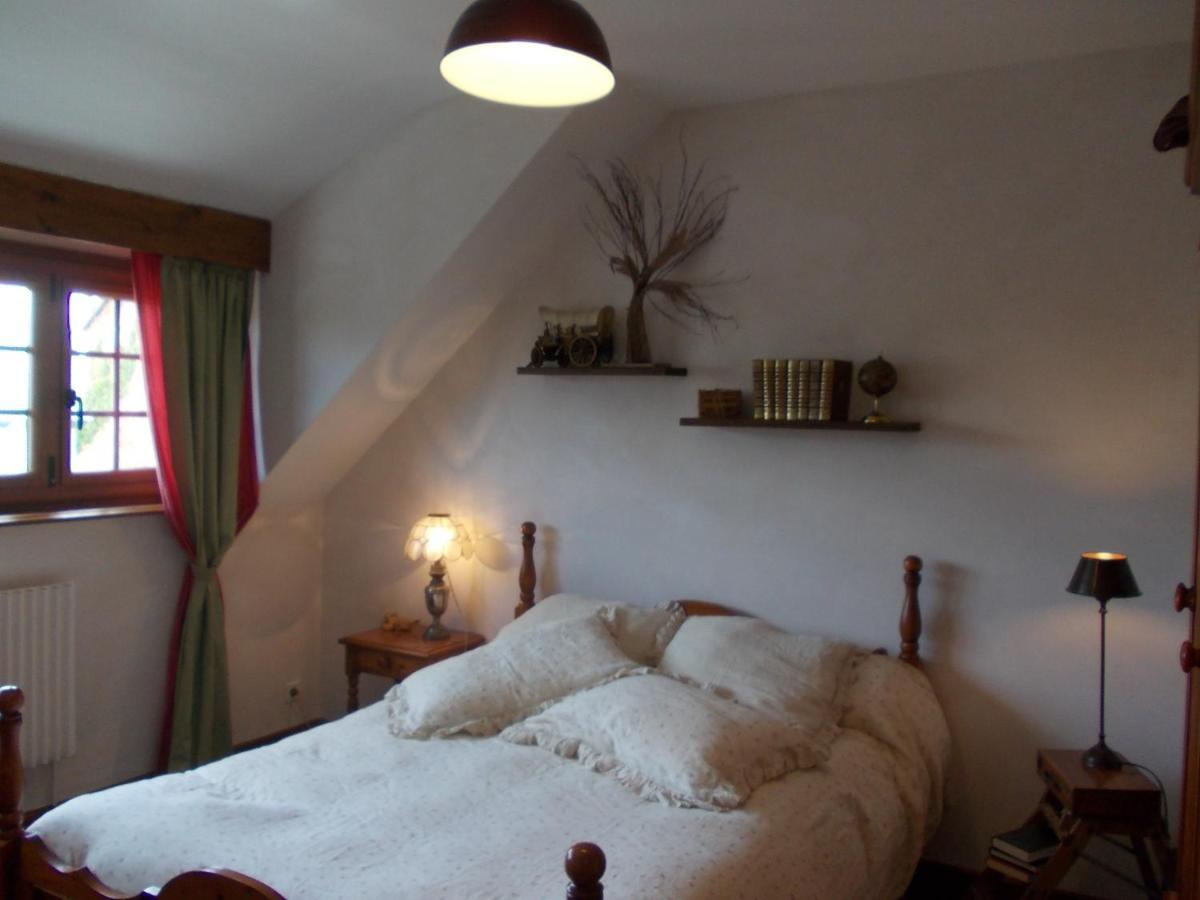 La Tourelle 22 Bed and Breakfast Quintin Eksteriør billede